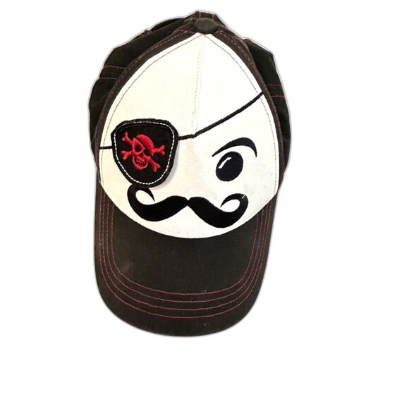 Legoland Official Pirate Patch White Black Red Baseball Adjustable Hat Youth - Picture 1 of 7
